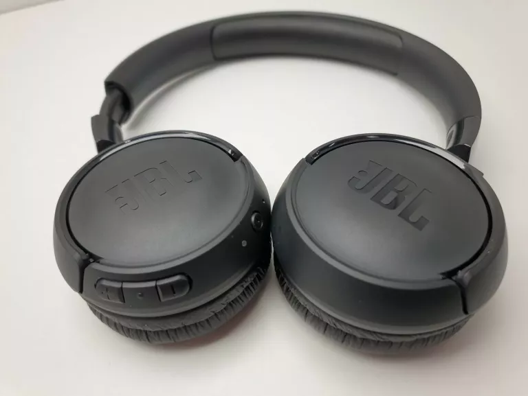 SŁUCHAWKI NAUSZNE JBL TUNE 520 BLUETOOTH BLACK