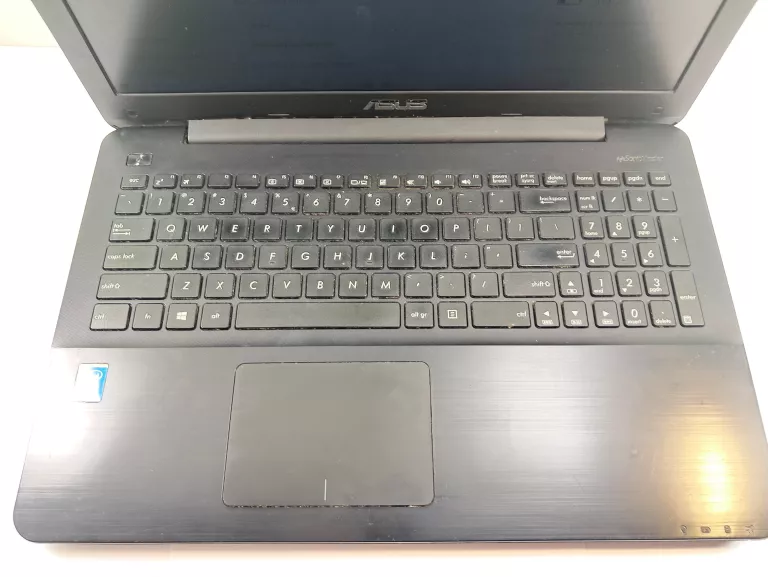 LAPTOP ASUS R556L I3-4005U 4GB / 256GB SSD WIN 10