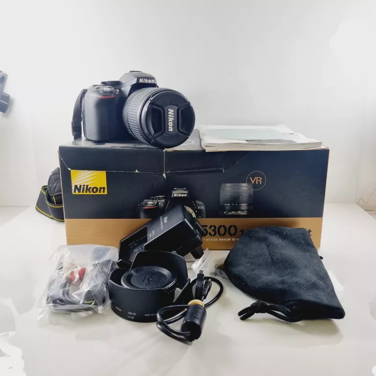 APARAT NIKON D5300 + OBIEKTYW AF-S NIKKOR 18-105 1:3.5-5.6