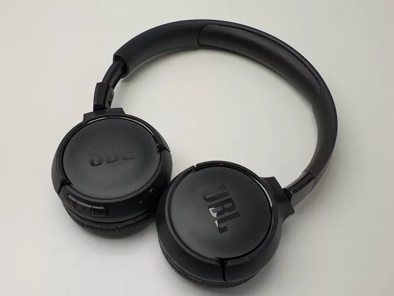 SŁUCHAWKI NAUSZNE JBL TUNE 520 BLUETOOTH BLACK