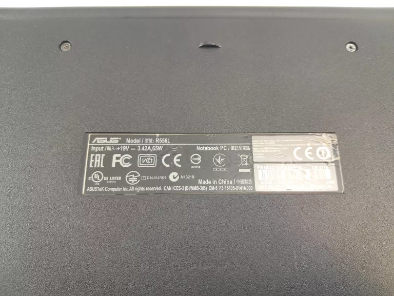 LAPTOP ASUS R556L I3-4005U 4GB / 256GB SSD WIN 10