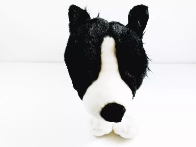 MASKOTKA UNI-TOYS PLUSZAK BORDER COLLIE CZARNO-BIAŁY PIESEK 64CM