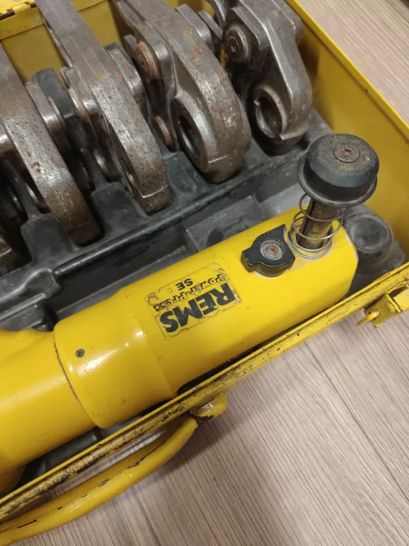 ZACISKARKA REMS POWER PRESS SE WALIZKA + SZCZĘKI 7SZT