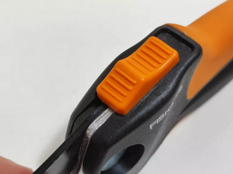 SEKATOR FISKARS AA1223 OKAZJA!