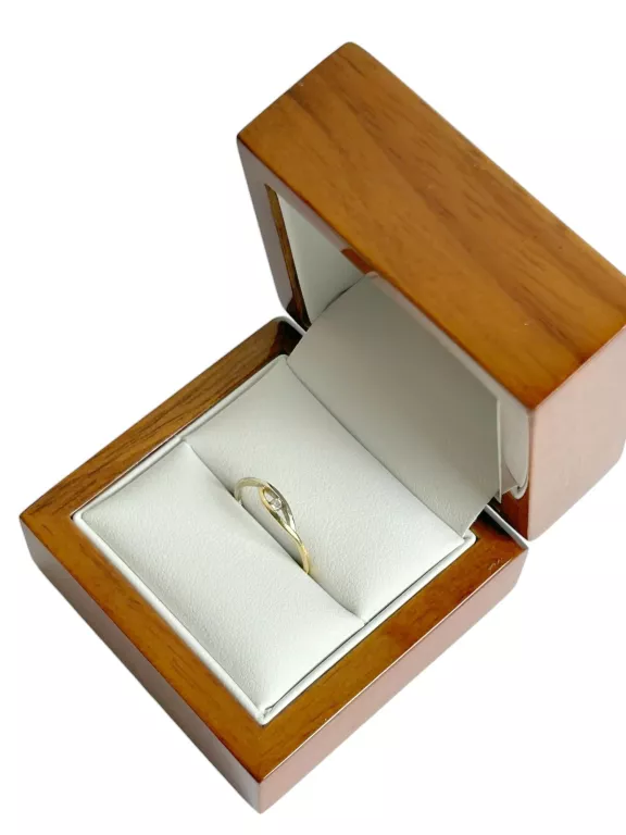 zloty-pierscionek-z-brylantem-002ct-proba-585-waga-096g-rozmiar-12-material-15835-2