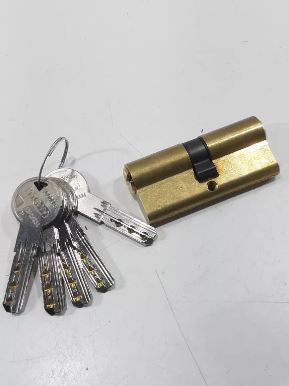 WKŁADKA BĘBENKOWA ŁUCZNIK CP PLUS 35/35, 5 KLUCZY NAWIERCANYCH ,ATEST 6.D