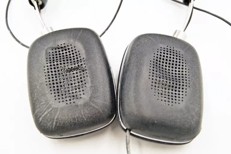SŁUCHAWKI NAUSZNE B&W BOWERS & WILKINS P5 PRZEWODOWE