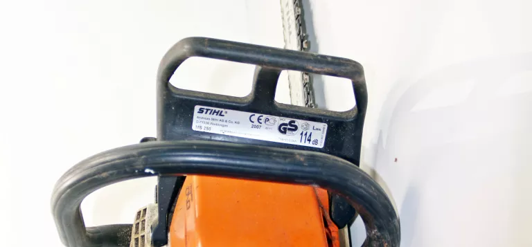 PILARKA STIHL MS250 2020R