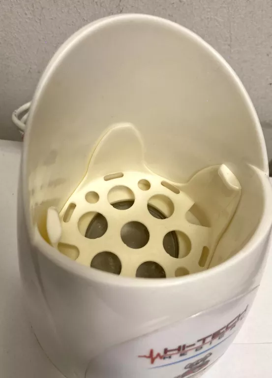 PODGRZEWACZ DO BUTELEK DLA DZIECI HI-TECH