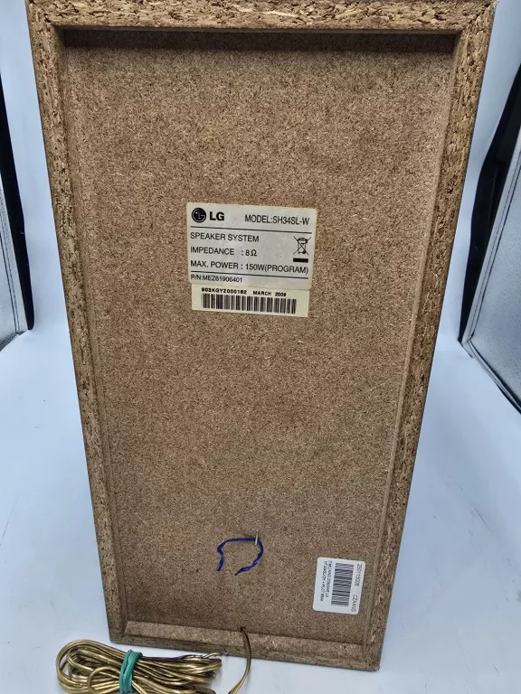 KINO DOMOWE LG HT304SU-DH + PILOT BRAK JEDNEGO GŁOŚNIKA