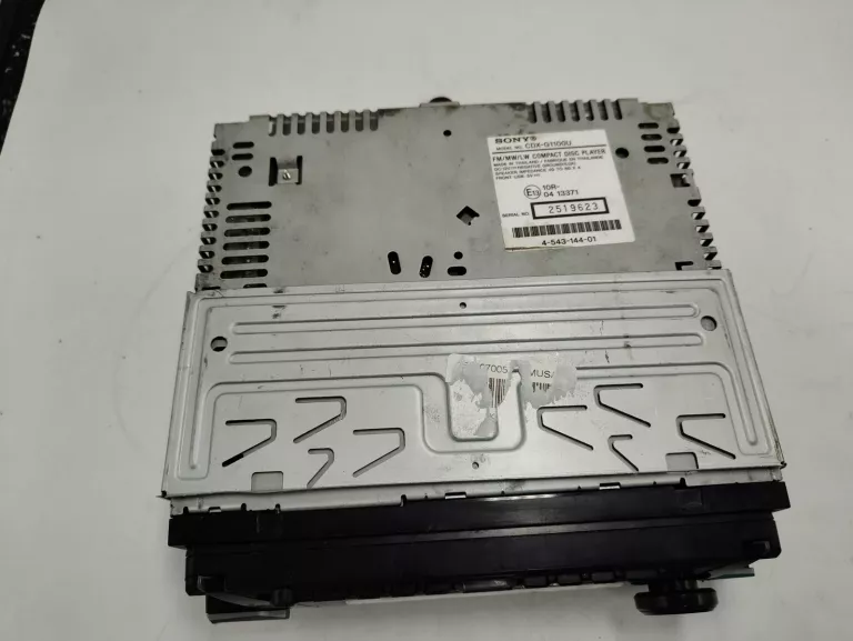 RADIO SAMOCHODOWE SONY CDX-G1100U