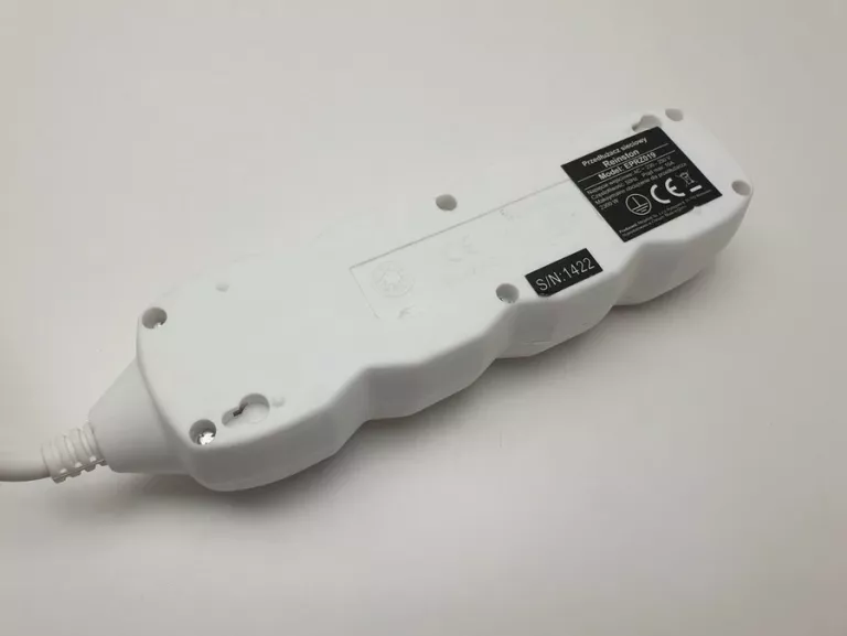 PRZEDŁUŻACZ REINSTON EPRZ019 3 GNIAZDA 3M BIAŁY