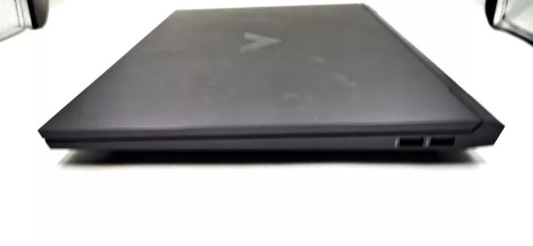 LAPTOP HP VICTUS 16-E0XXX 8 GB/512GB/ WIN 11/TORBA