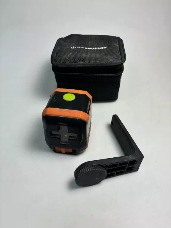 poziomica-cyfrowa-magnusson-21-gcl001-zwirki-i-wigury-1-myslowice