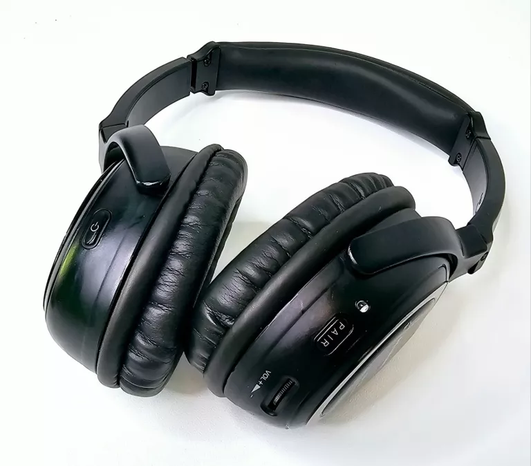 SŁUCHAWKI NAUSZNE BLAUPUNKT CW-112 W FUTERALE STAN DB