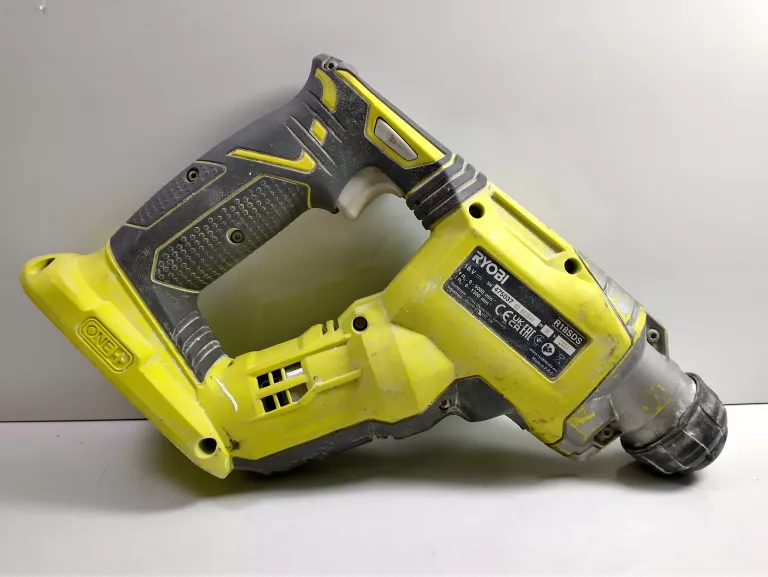 zestaw-narzedzi-ryobi-wkretarka-mlot-szlifierka-poziomica-torba-2xaku-lad-kod-producenta-rck183f-120s