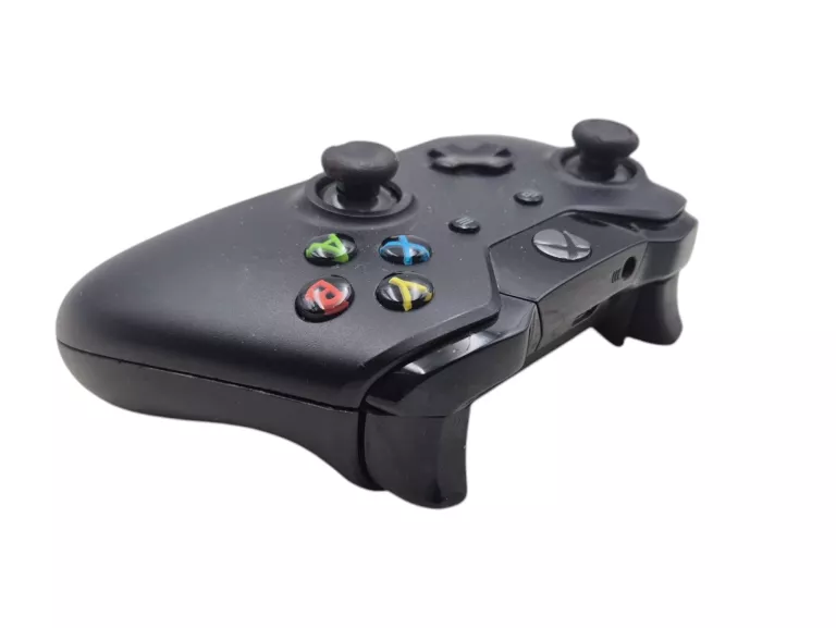KONSOLA MICROSOFT XBOX ONE 500GB MODEL 1540 + 2 PADY