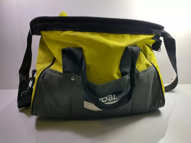 zestaw-narzedzi-ryobi-wkretarka-mlot-szlifierka-poziomica-torba-2xaku-lad-opakowanie-235825-392085