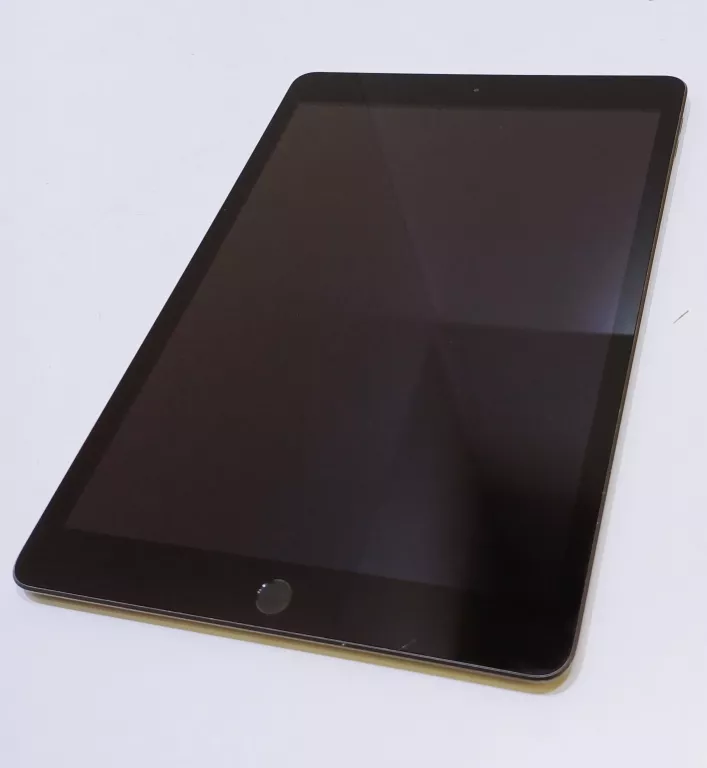 TABLET IPAD 7 32GB A2197 WIFI BAT.78%