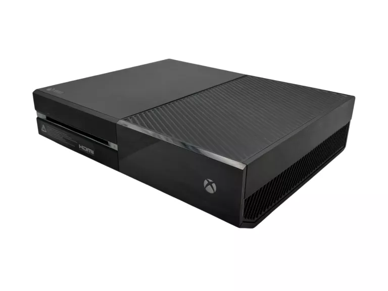 KONSOLA MICROSOFT XBOX ONE 500GB MODEL 1540 + 2 PADY