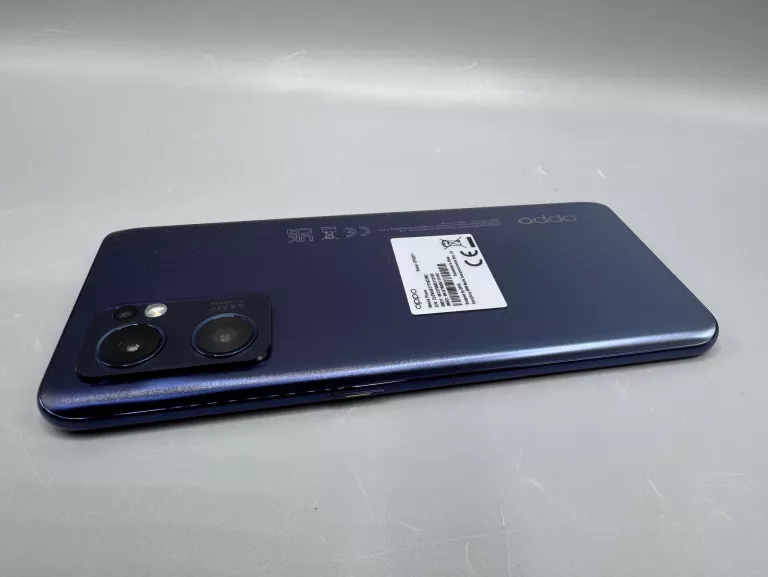 TELEFON OPPO RENO7 5G 256/8GB KOMPLET JAK NOWY!