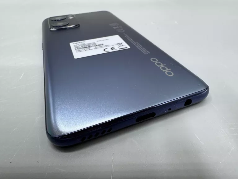 TELEFON OPPO RENO7 5G 256/8GB KOMPLET JAK NOWY!