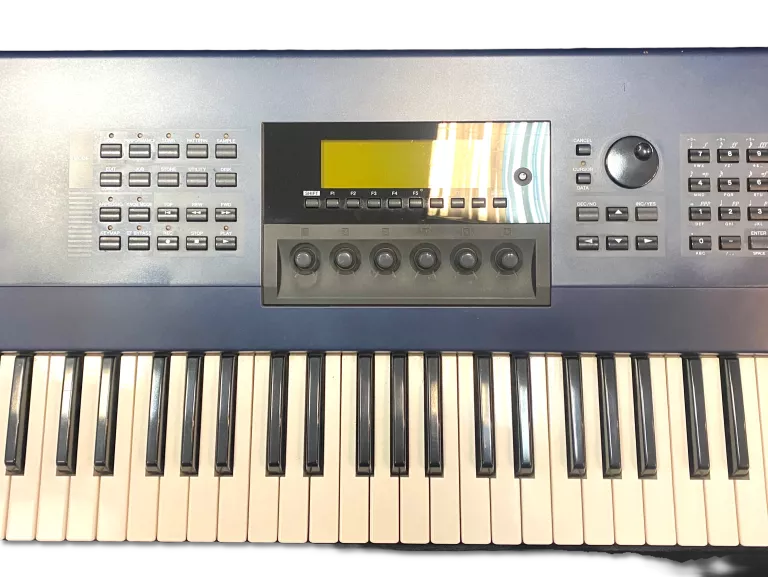 SYNTEZATOR YAMAHA EX5 CASE