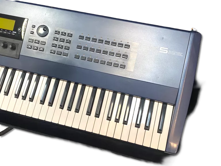 SYNTEZATOR YAMAHA EX5 CASE