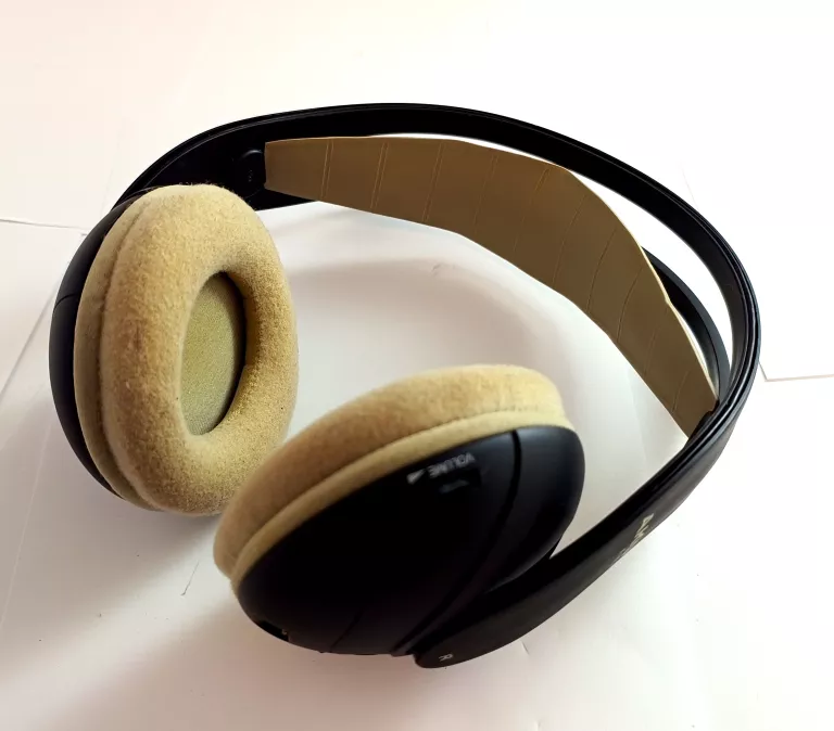 SŁUCHAWKI BEZPRZEWODOWE AKG K912