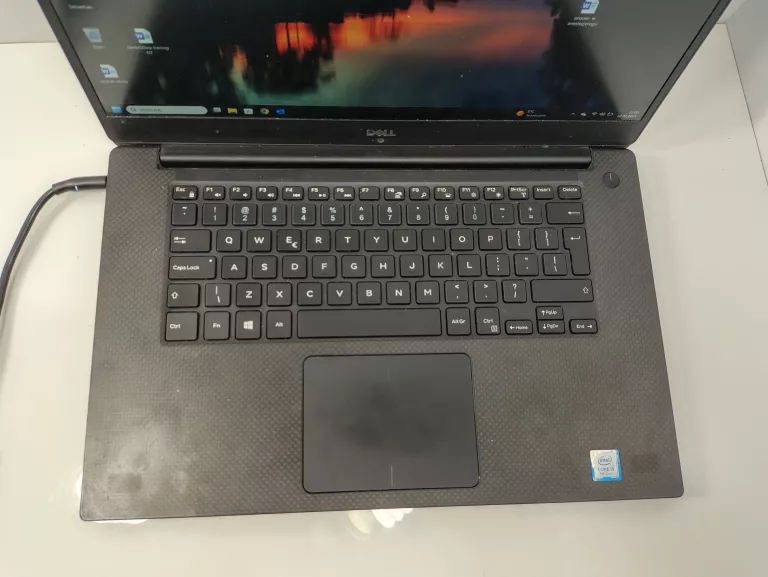 LAPTOP DELL PRECISION 5530 I9-8950HK 32GB 1TB NVME NVIDIA P2000 15,6" W11