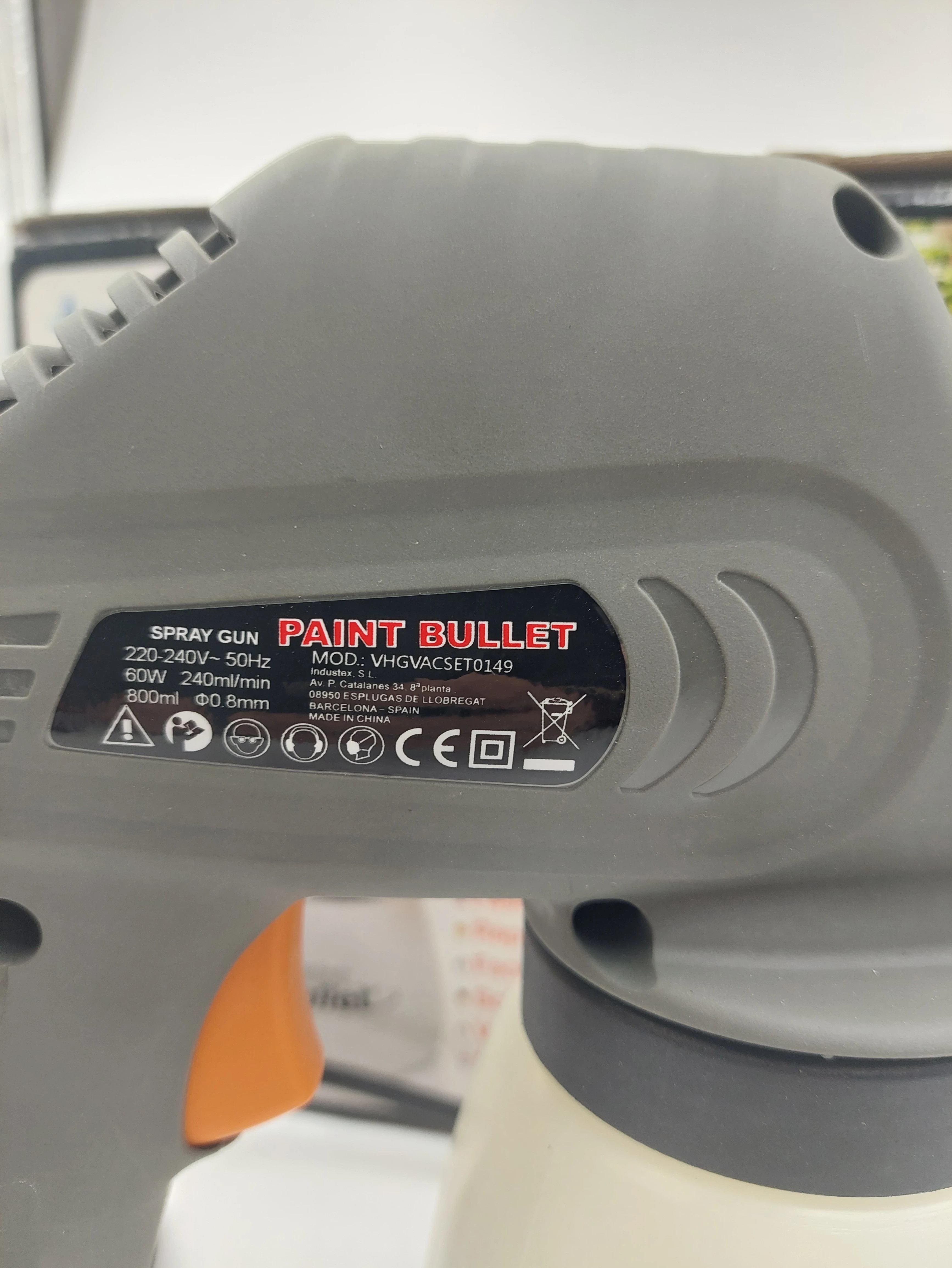 pistolet-do-malowania-paint-bullet-kod-producenta-0603207100