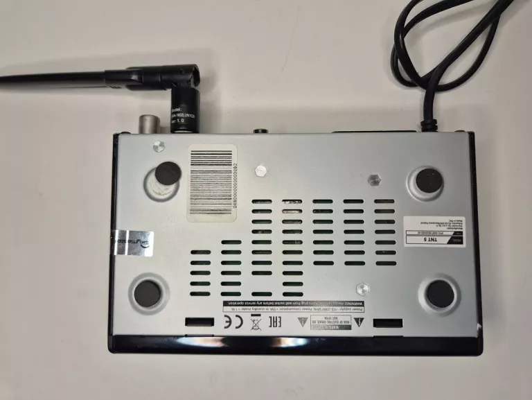 DEKODER SKYMASTER IPTV/DVBT TNT 5 + PILOT + ADAPTER