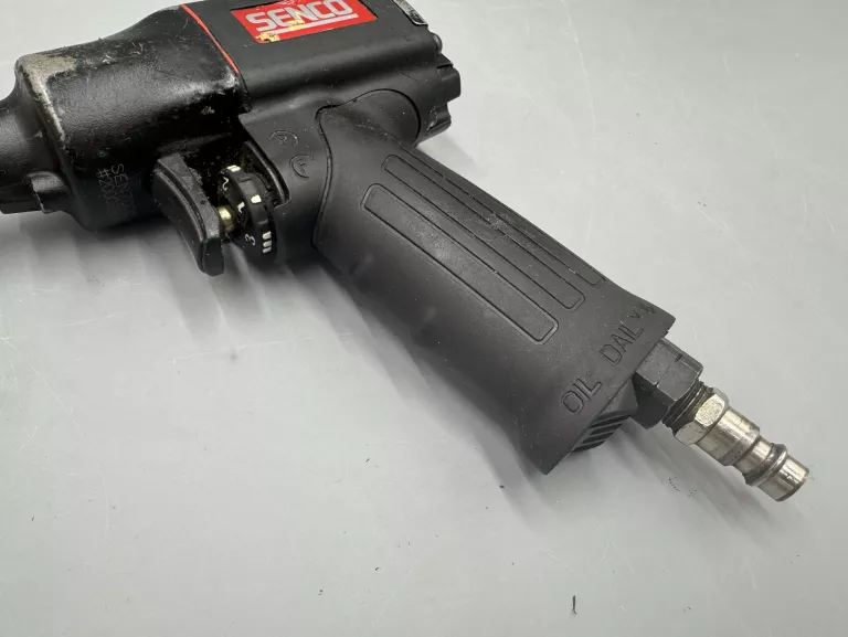 WKRĘTARKA PNEUMATYCZNA SENCO SEN700C 325NM 8900 OBR.