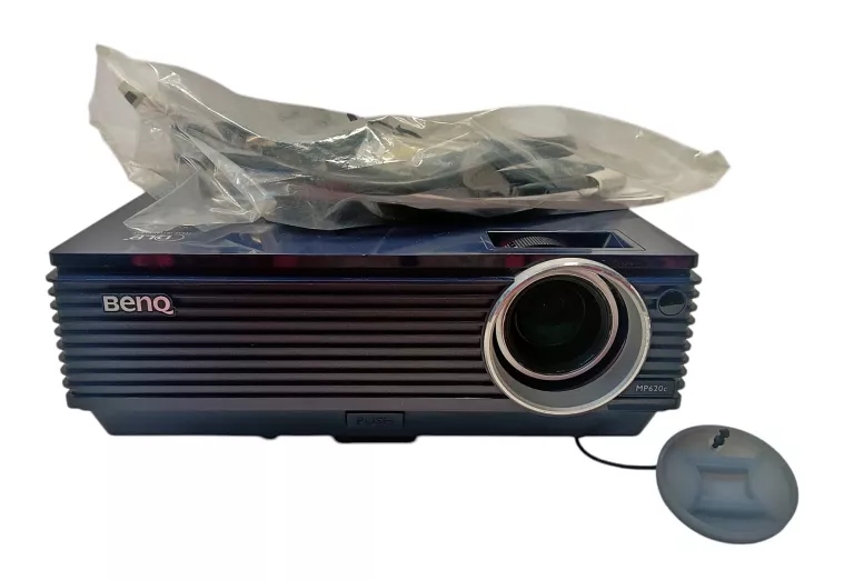 PROJEKTOR MULTIMEDIALNY BENQ MP620C + KABEL