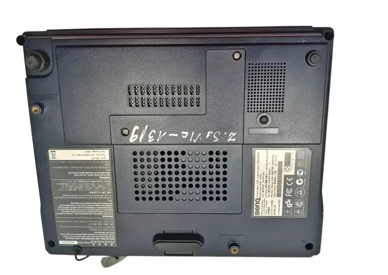 projektor-multimedialny-benq-mp620c-kabel-kod-producenta-mp620c