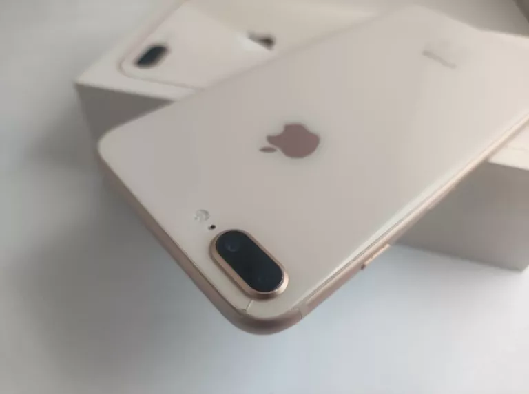 APPLE IPHONE 8 PLUS 64GB BATERIA 85% PUDEŁKO