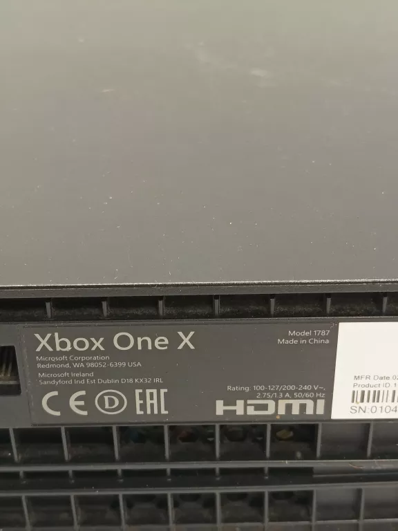 KONSOLA  XBOX ONE X 1 TB