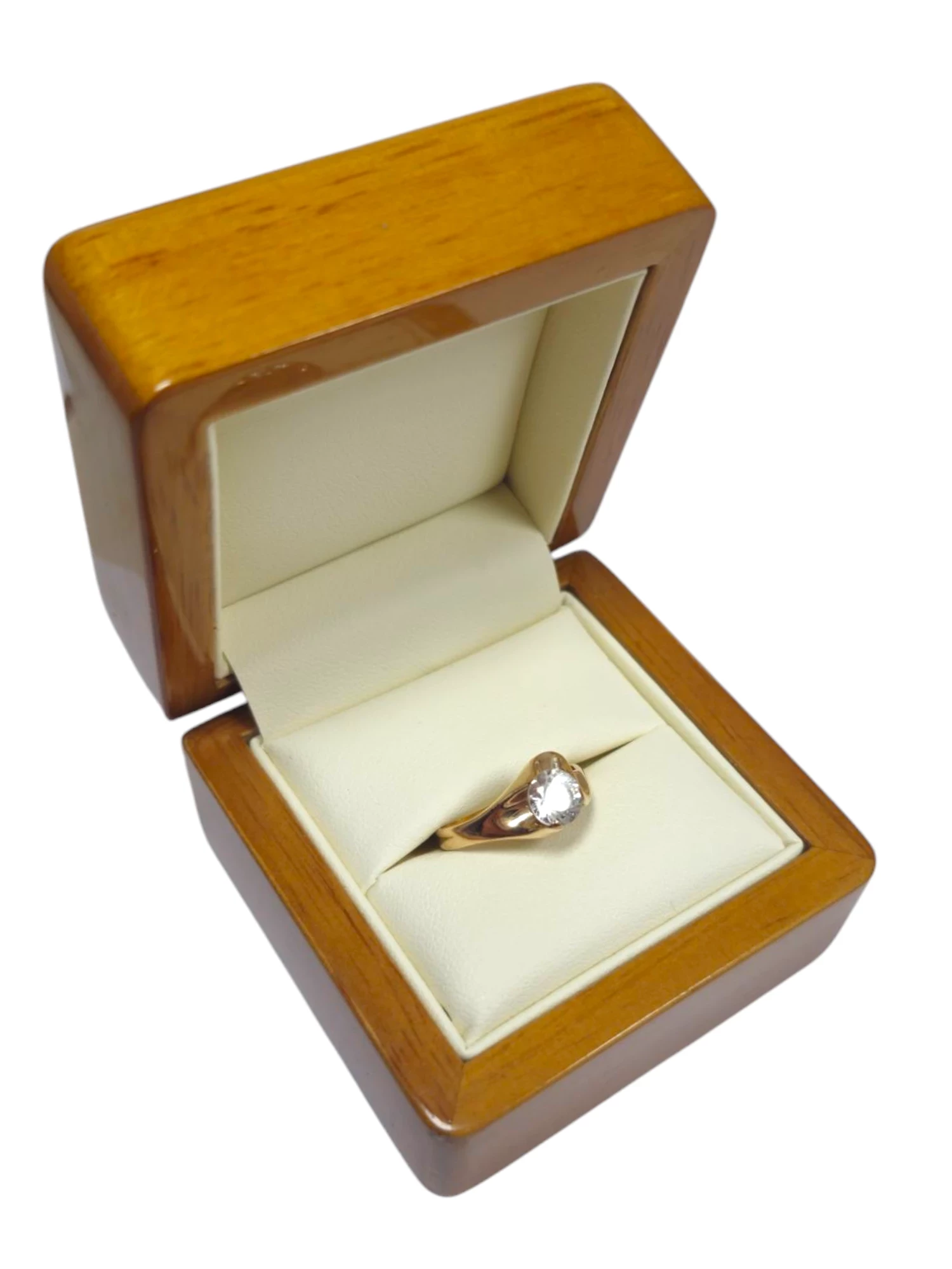 zloty-pierscionek-z-cyrkonia-585-254g-r10-stan-11323-2