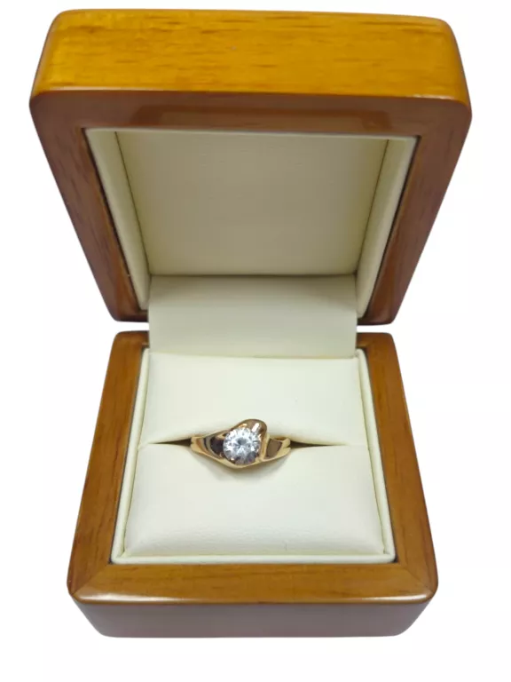 zloty-pierscionek-z-cyrkonia-585-254g-r10-dubois-4a-lok5-bialystok