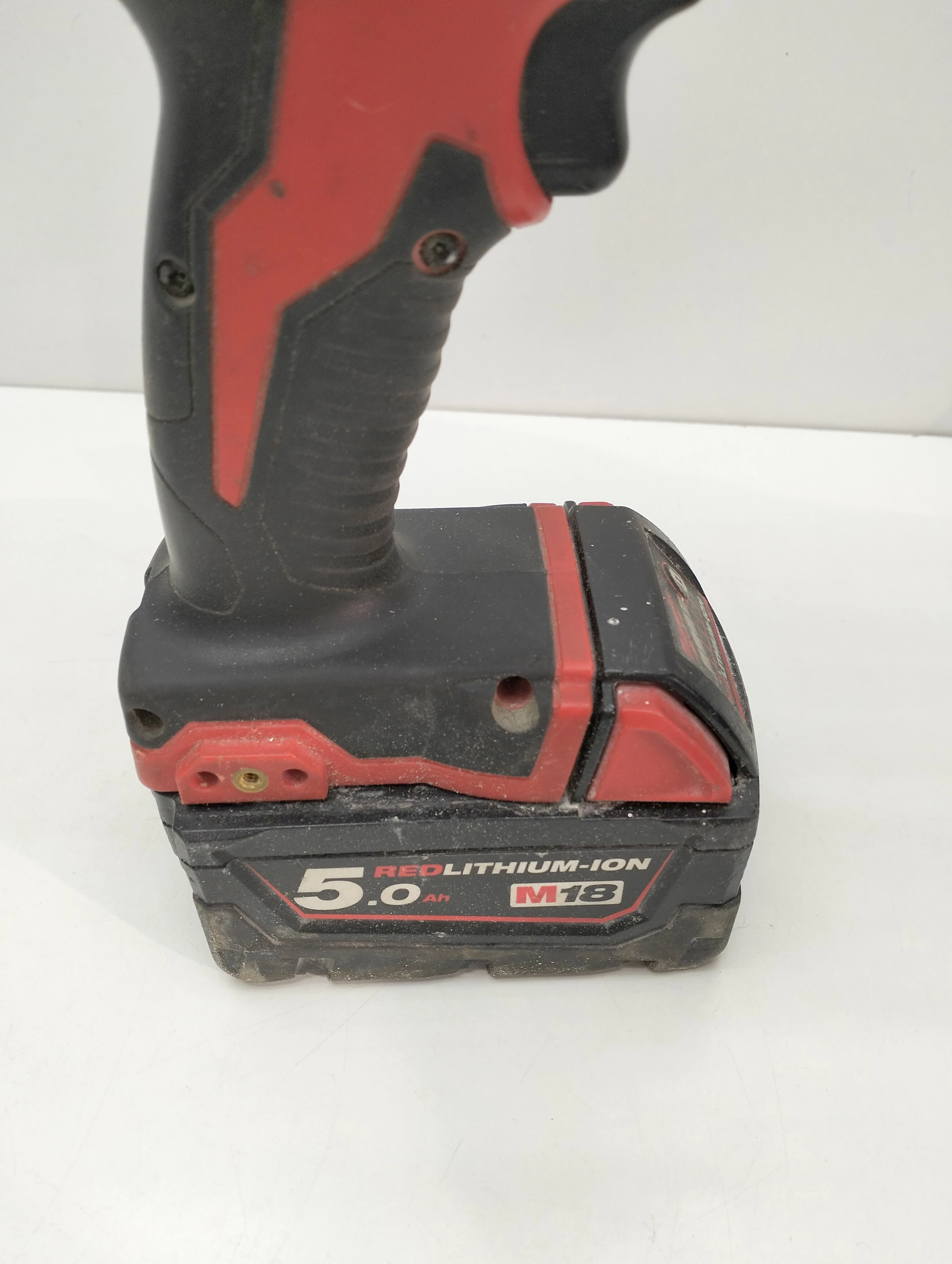 zestaw-milwaukee-wkretarka-m18-blpd-zakretarka-udarowa-m18-blip-zawartosc-zestawu-235809-65536