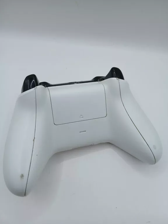 PAD DO XBOX ONE  MODEL 1708 BIAŁY