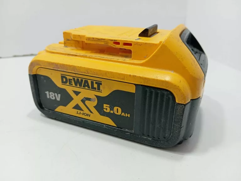 AKUMULATOR DEWALT DCB 184