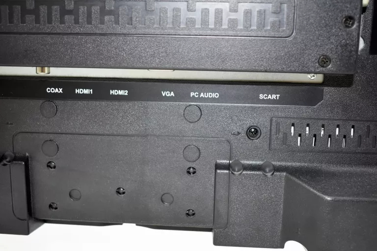 telewizor-akai-let32hr3280-pilot-format-hd-129294-3