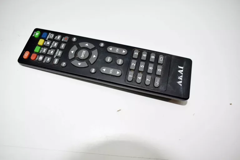 telewizor-akai-let32hr3280-pilot-stan-11323-2