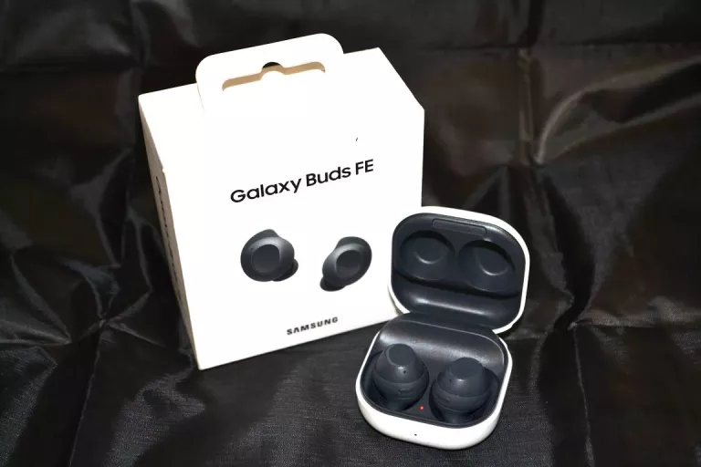 SŁUCHAWKI SAMSUNG GALAXY BUDS FE