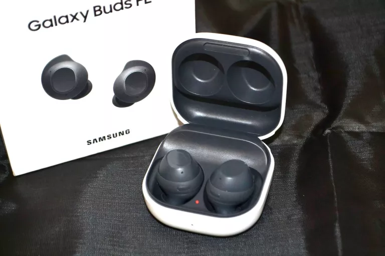 SŁUCHAWKI SAMSUNG GALAXY BUDS FE