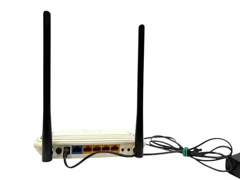 ROUTER TP LINK TL-WR841N