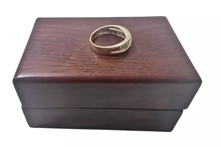 sliczny-zloty-pierscionek-p58534gr16-rodzaj-2205-2