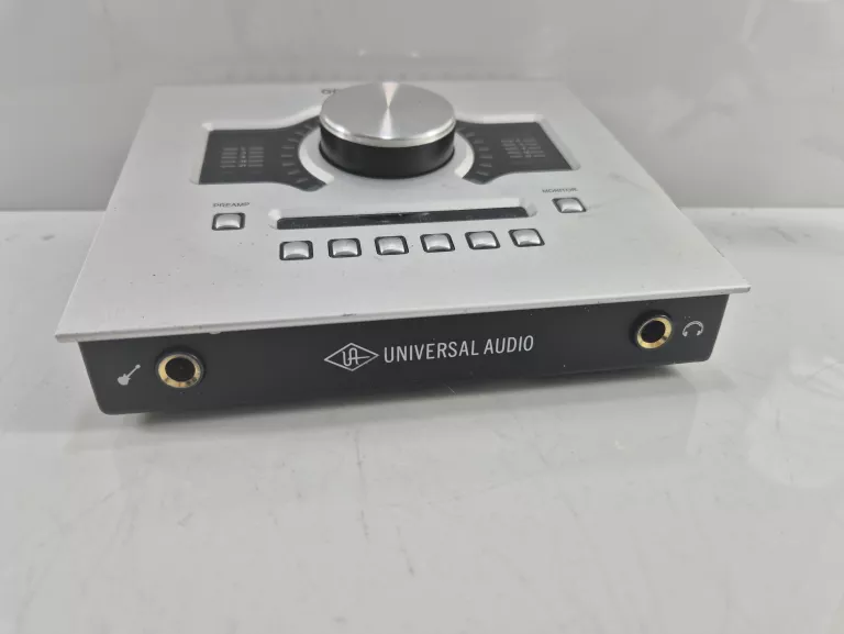 INTERFEJS UNIVERSAL AUDIO UA APOLLO TWIN