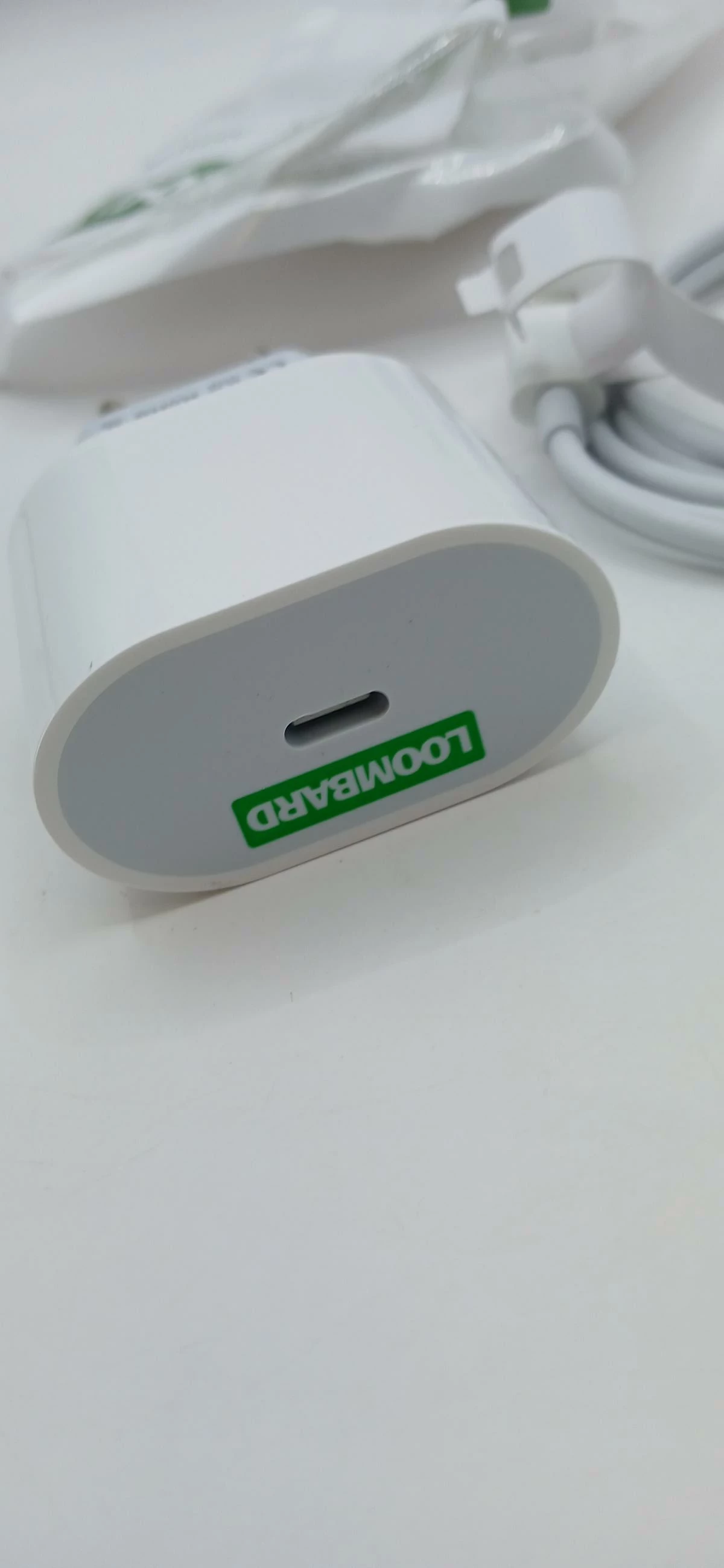 loombard-ladowarka-c-usb-micro-b-5v24a-12w-ean-gtin-4044017255134